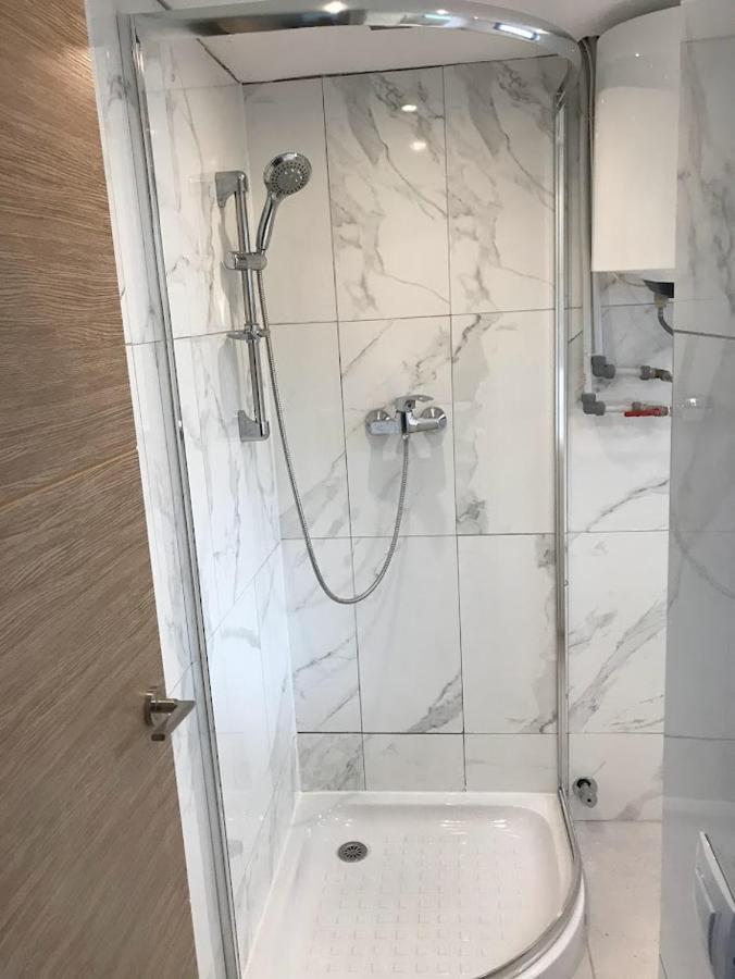 Two Bedroom Apartment 2 Min From Beach Mogan Exterior photo